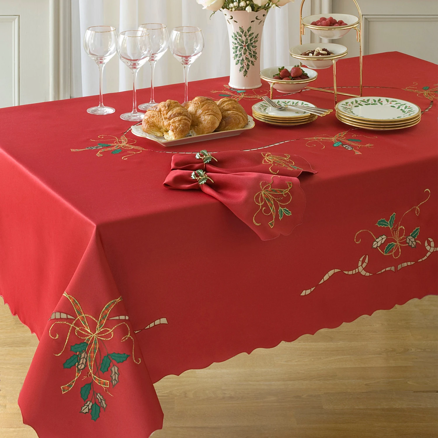 Lenox Holiday Nouveau Cutwork 60" X 84" Tablecloth 3 Lenox Holiday Nouveau Cutwork 60" X 84" Tablecloth