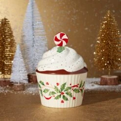Lenox Hosting The Holidays Bakeshop Cupcake Candy Dish 11 Lenox Hosting The Holidays Bakeshop Cupcake Candy Dish -Sass Store 886642 LHOL 23 FEA 1 GG