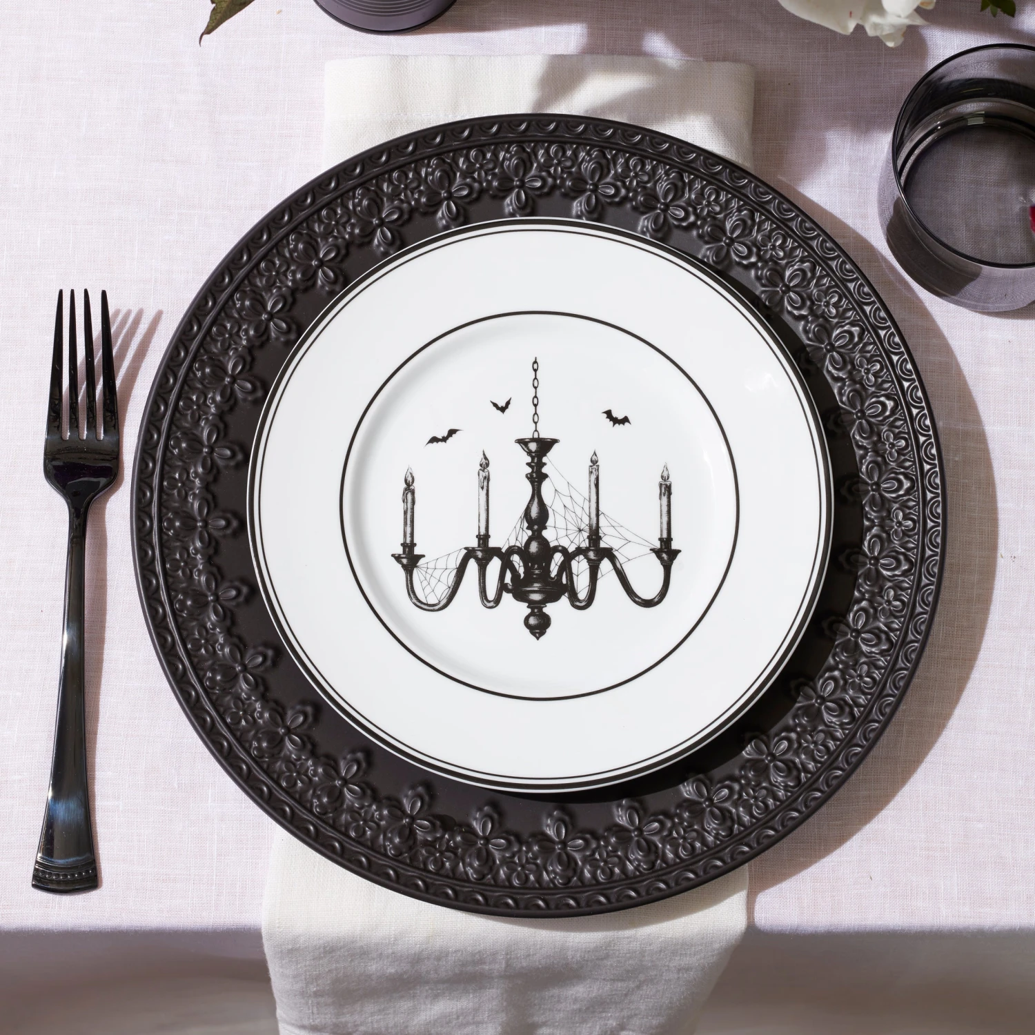 Lenox Vintage Halloween 4-Piece Dessert Plate Set 6 Lenox Vintage Halloween 4-Piece Dessert Plate Set - Image 4