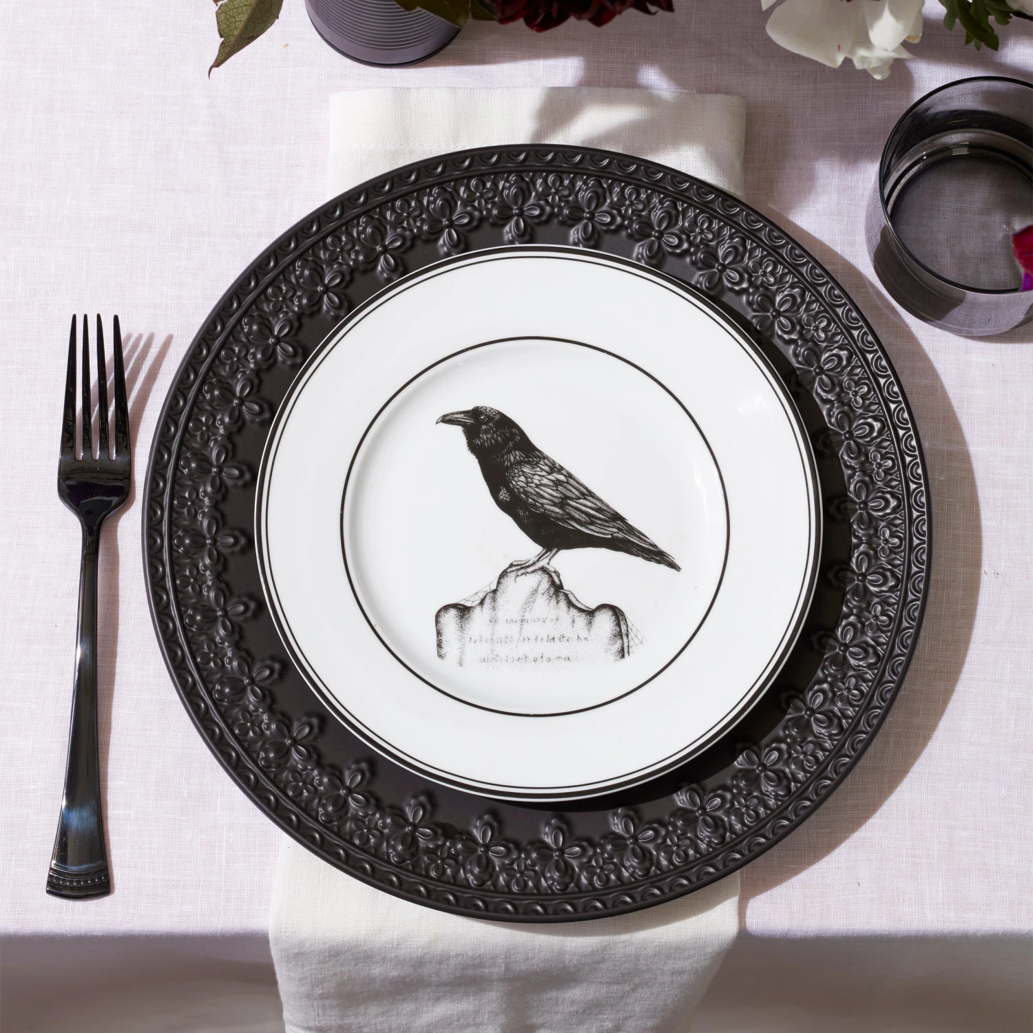 Lenox Vintage Halloween 4-Piece Dessert Plate Set 9 Lenox Vintage Halloween 4-Piece Dessert Plate Set - Image 7