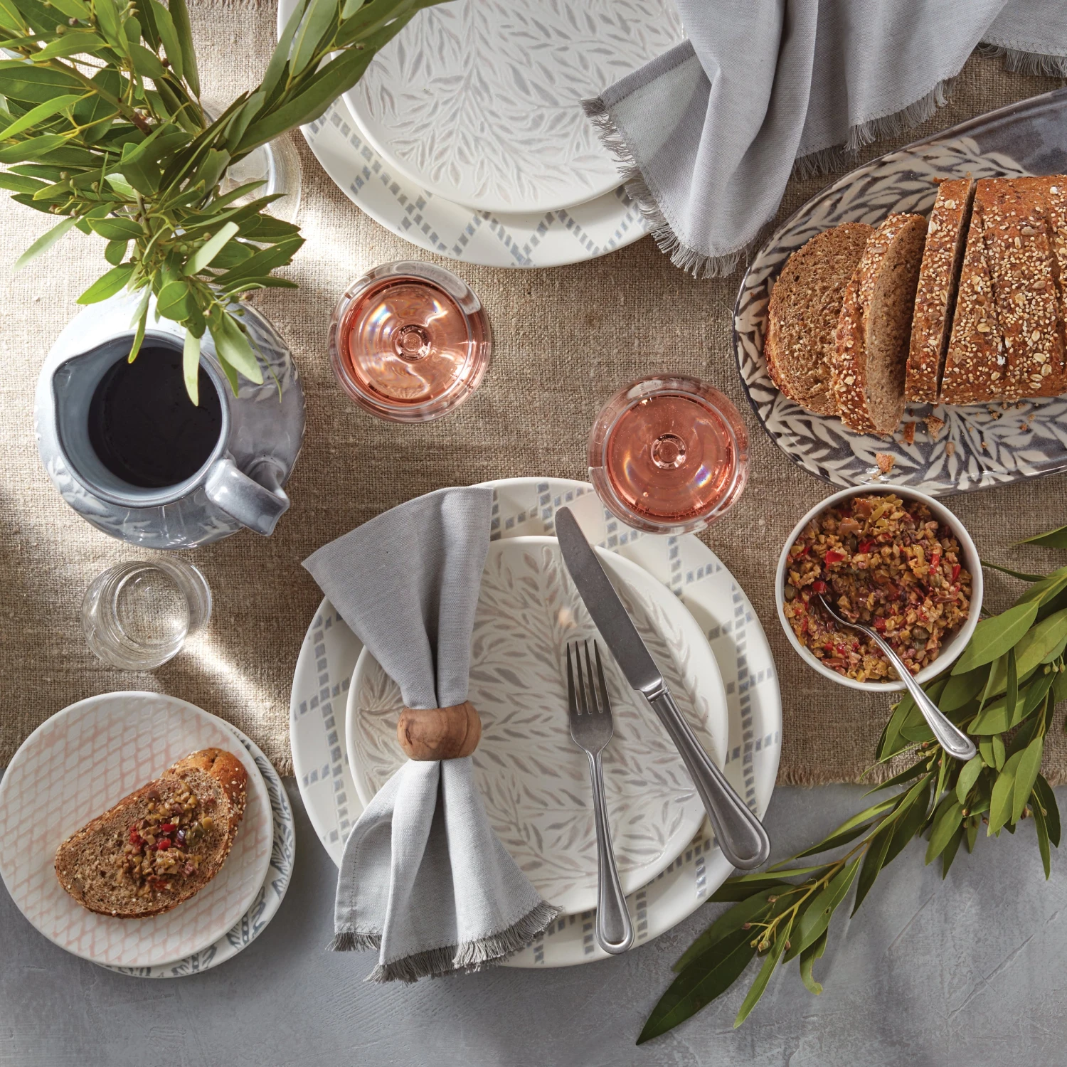 Lenox Textured Neutrals 4-piece Accent Plate Set 4 Lenox Textured Neutrals 4-piece Accent Plate Set - Image 2