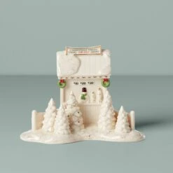 Lenox Mistletoe Park Tree Stand Accessory