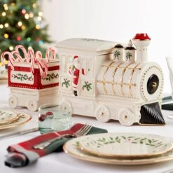 Lenox Holiday Train 5-Piece Serving Set -Sass Store 894179 LHOL 23 FEA 1