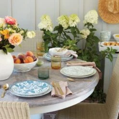 Lenox Butterfly Meadow Cottage 16-Piece Dinnerware Set -Sass Store 894275 894277 877880 894087 894088 LNP S22 FEA 2 1ff986e9 09bb 4924 96bb 33f3feda1313