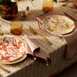 Lenox Butterfly Meadow Cottage 4-Piece Dinner Plates 33 Lenox Butterfly Meadow Cottage 4-Piece Dinner Plates -Sass Store 894335 894334 894251 LNP S23 FEA 8