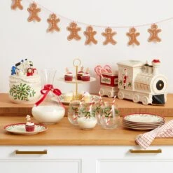 Lenox Holiday Train 5-Piece Serving Set -Sass Store 895043 888202 893491 894179 893490 888528 LHOL 23 FEA 1 0e722b65 5d0b 41c7 9338 73983e649ecf